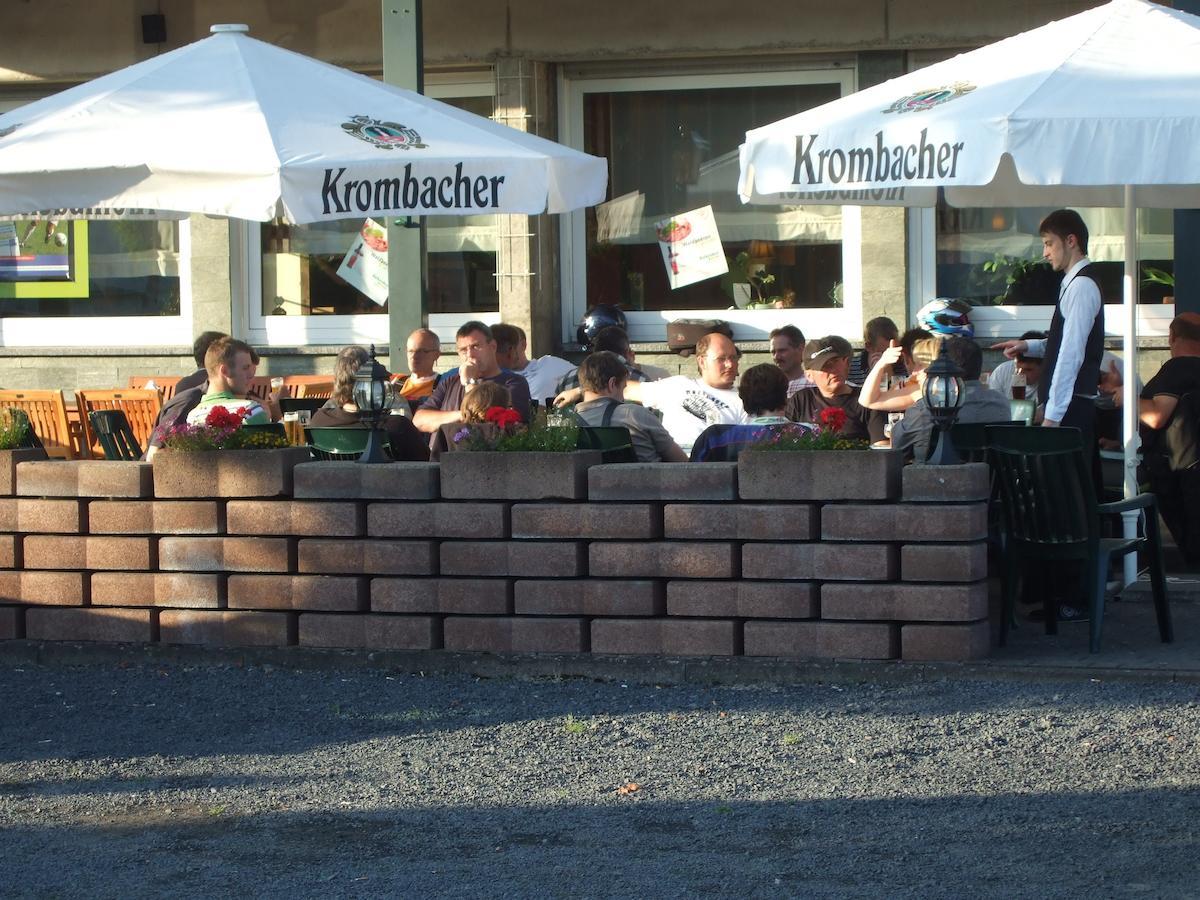 Gasthaus Zur Quelle Bad Marienberg Kültér fotó