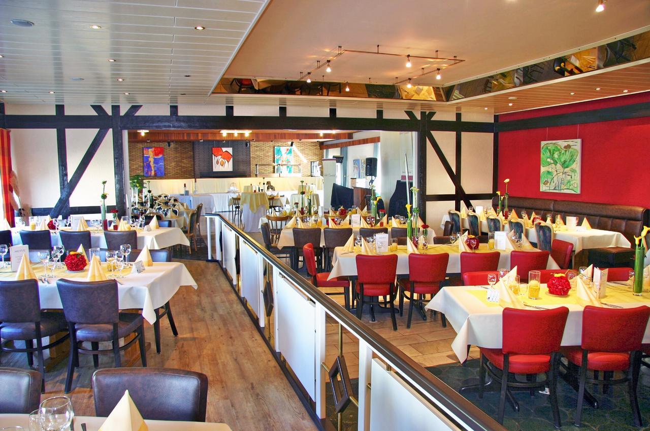 Gasthaus Zur Quelle Bad Marienberg Kültér fotó