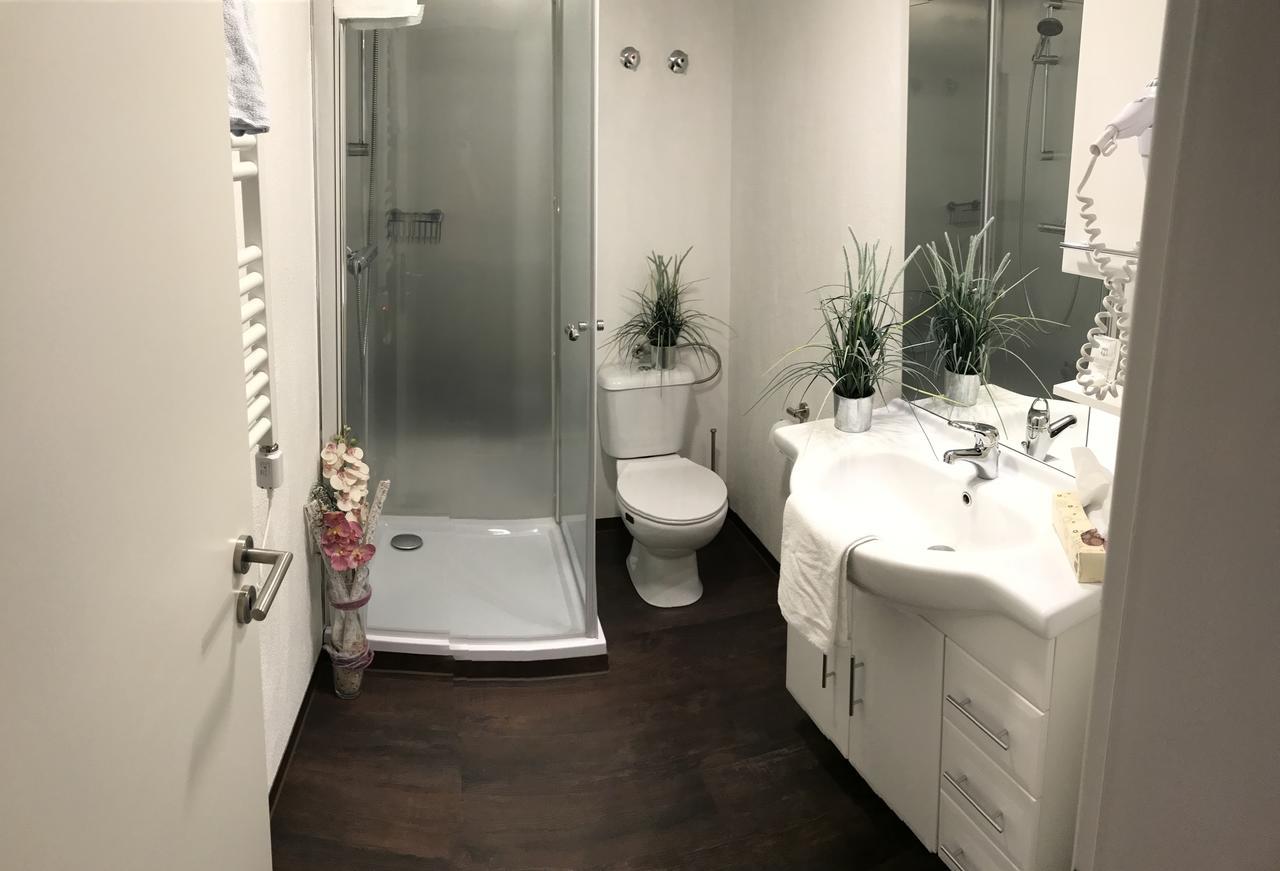 Gasthaus Zur Quelle Bad Marienberg Kültér fotó